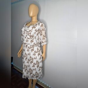 J Gee women's white/brown 3/4 sleeves dress size XL
